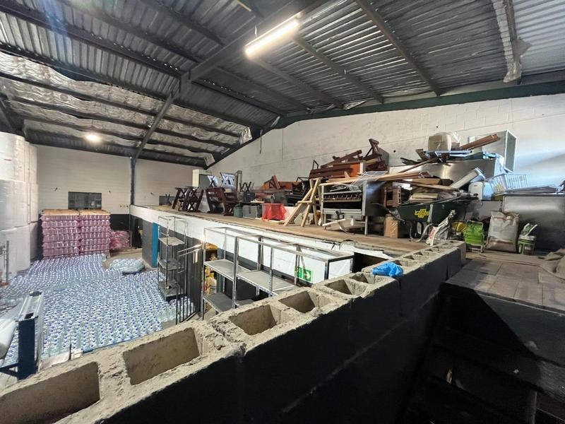 To Let Commercial Property for Rent in Montague Gardens Western Cape